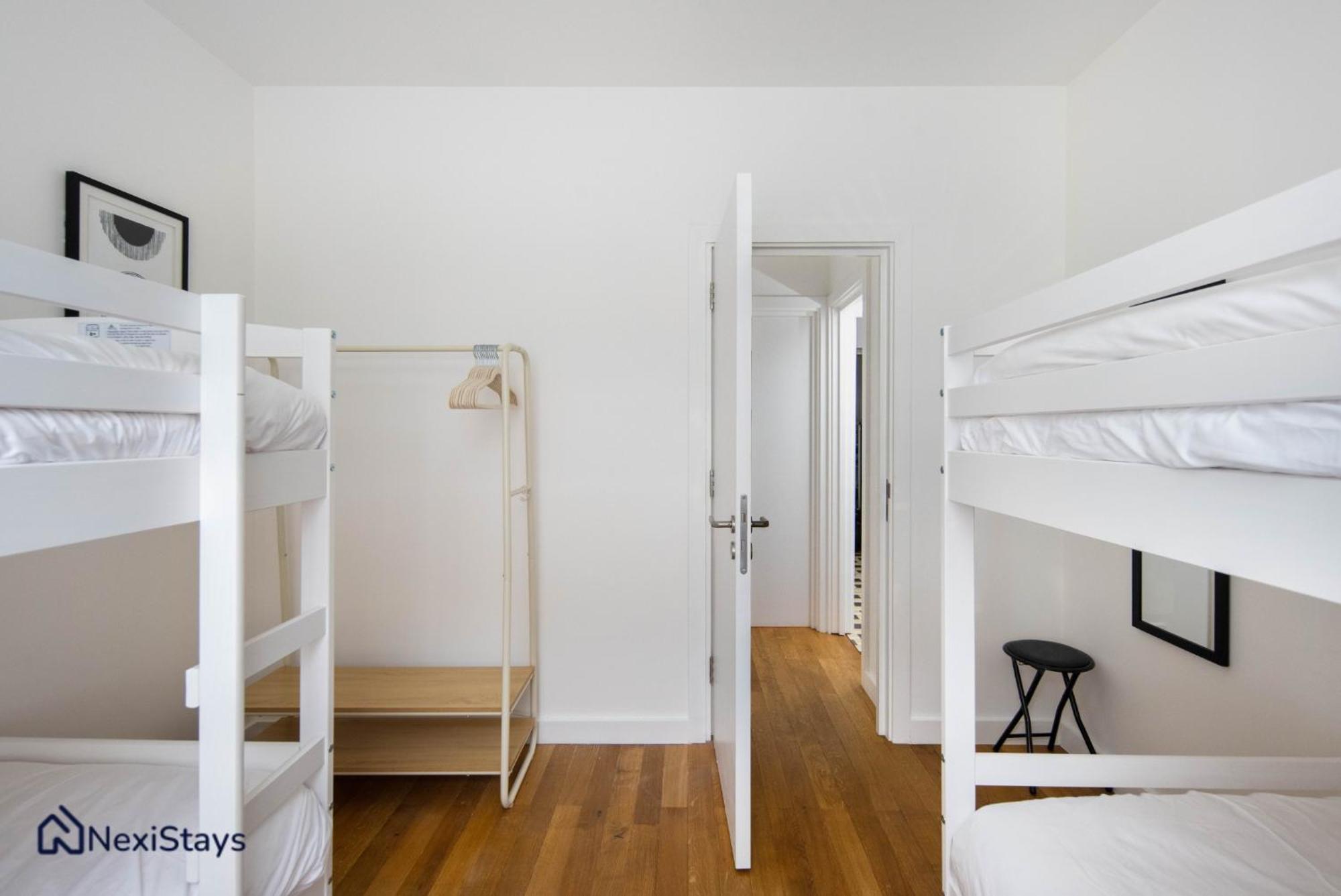 Apartament 1 Min Walk To Euston Station, Modern Townhouse Londyn Zewnętrze zdjęcie