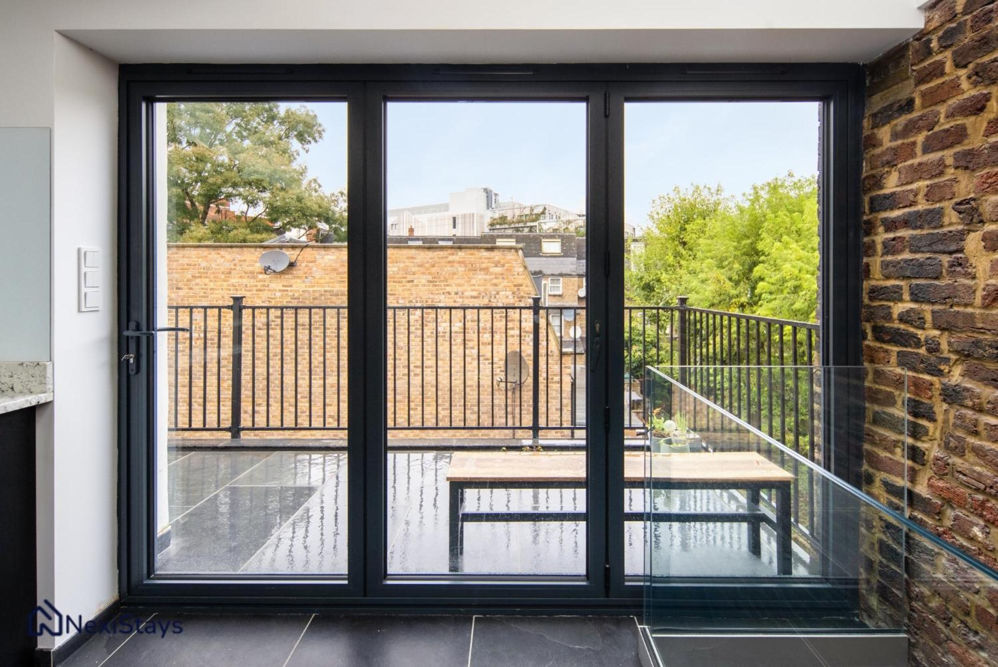 Apartament 1 Min Walk To Euston Station, Modern Townhouse Londyn Zewnętrze zdjęcie