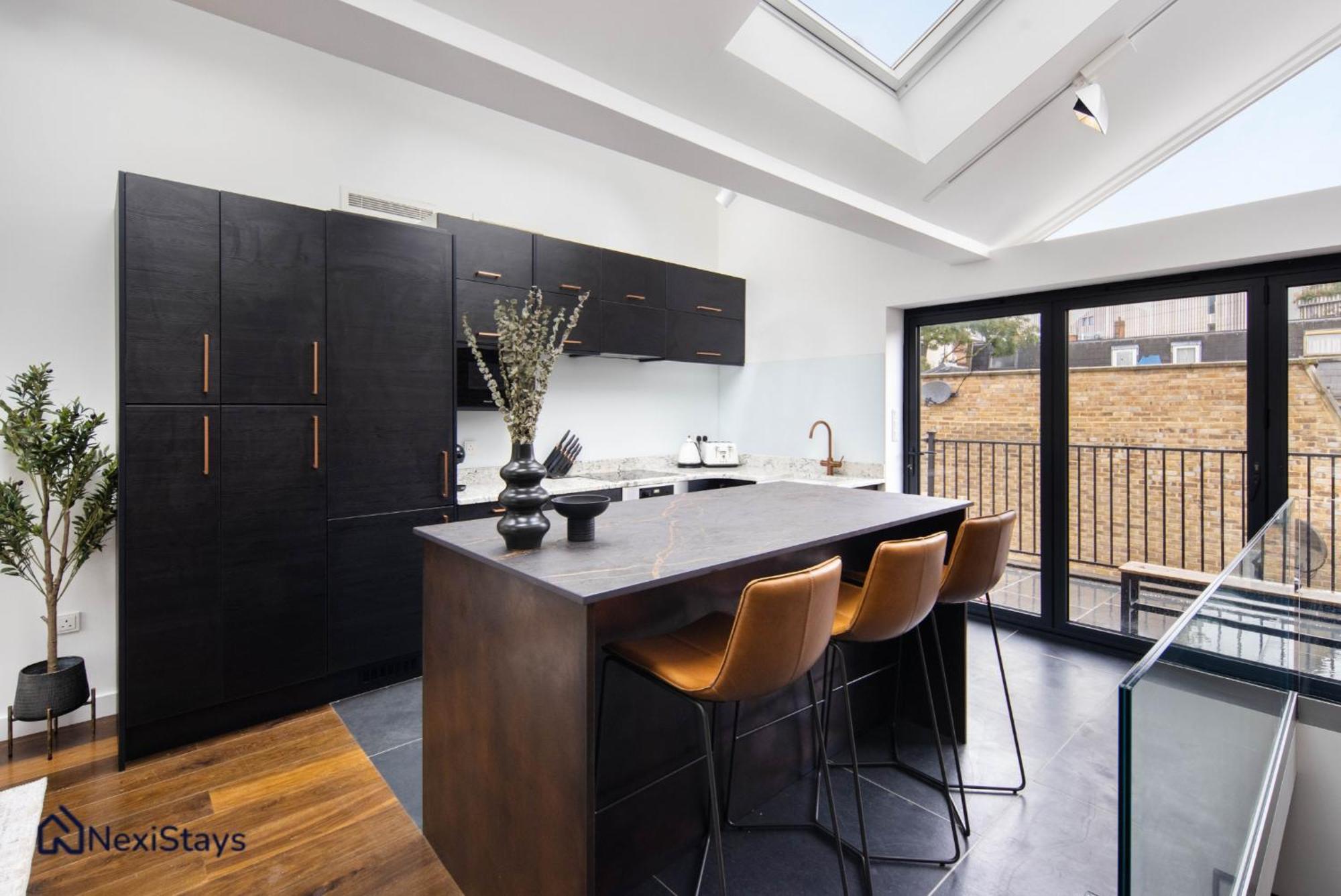 Apartament 1 Min Walk To Euston Station, Modern Townhouse Londyn Zewnętrze zdjęcie